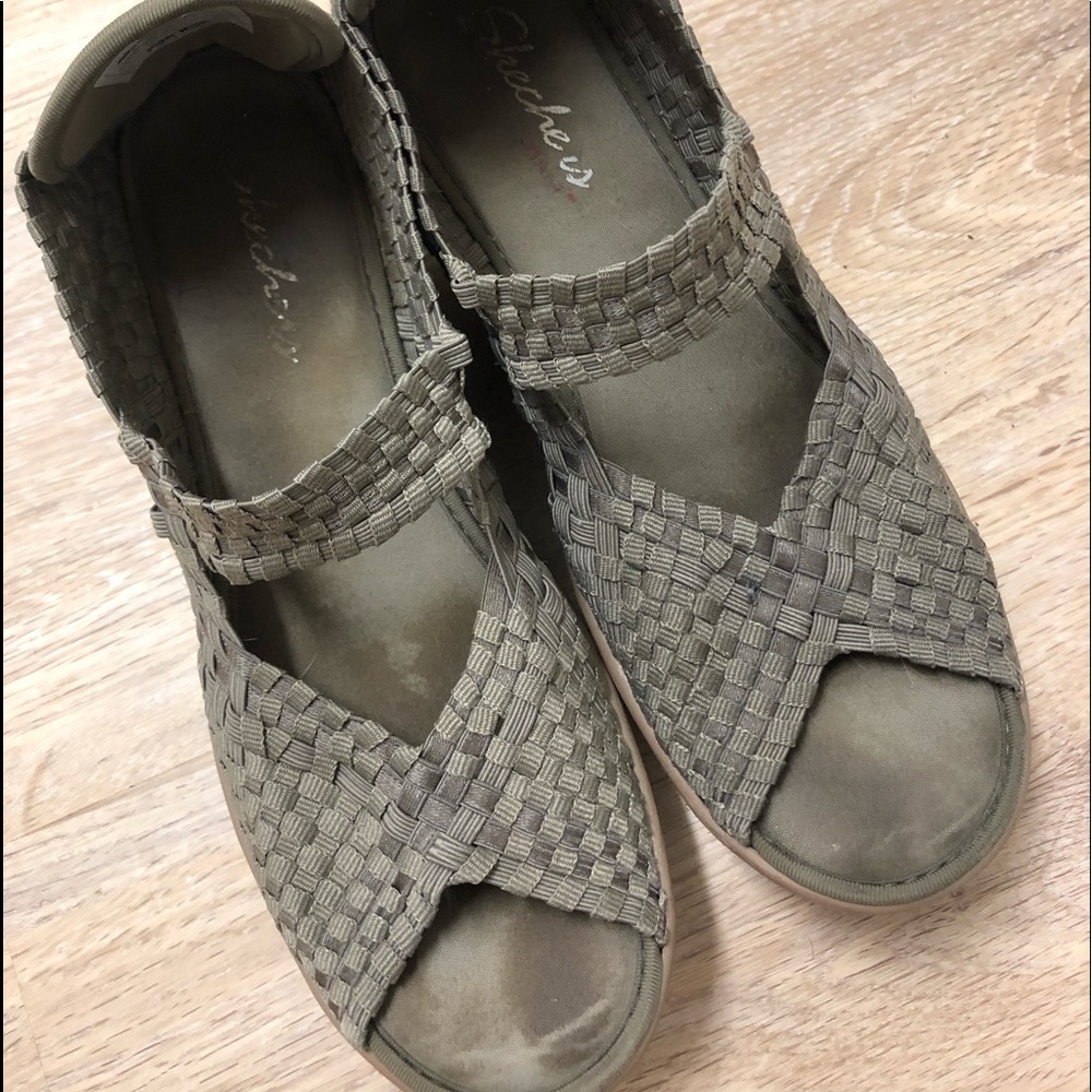 Skechers size 9 grey woven wedge Mary Janes